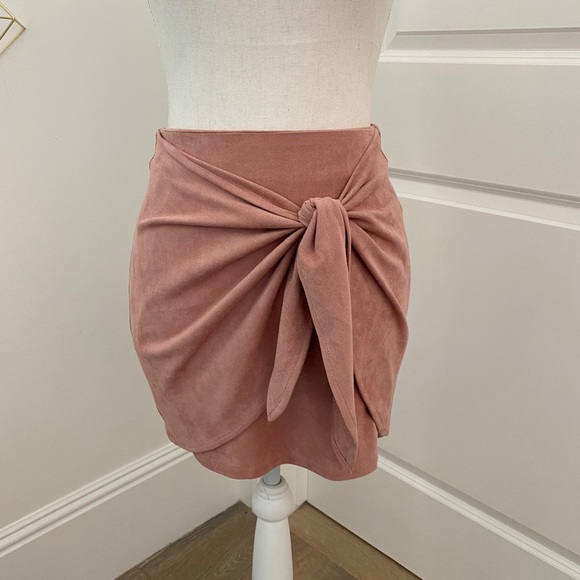 Forever 21 Dresses & Skirts - F21 Tie Front Mini Skirt